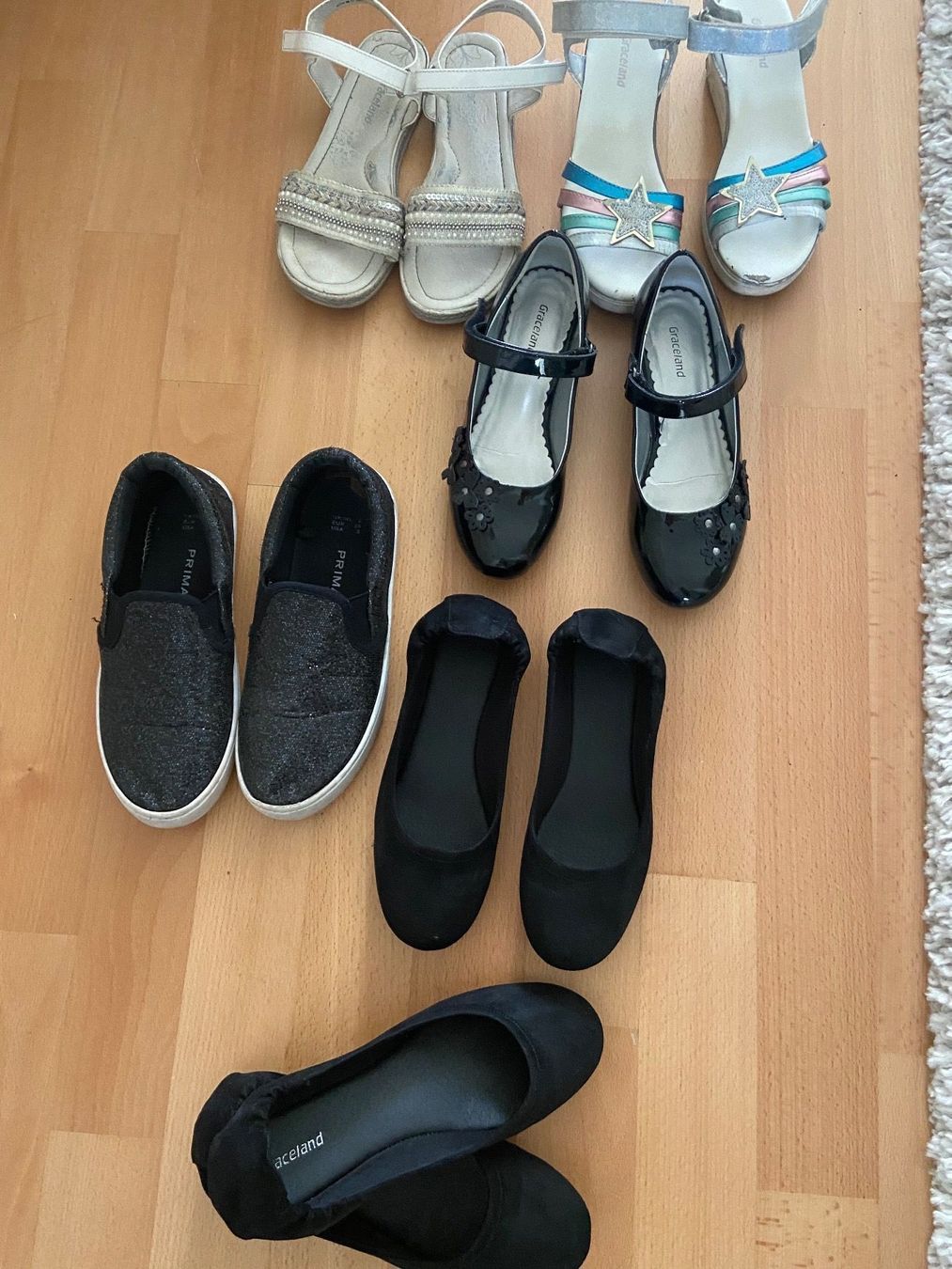 Scarpe per ragazze: Mädchenschuhe (Set) – Usato da Benglen venduto da Shamily 3