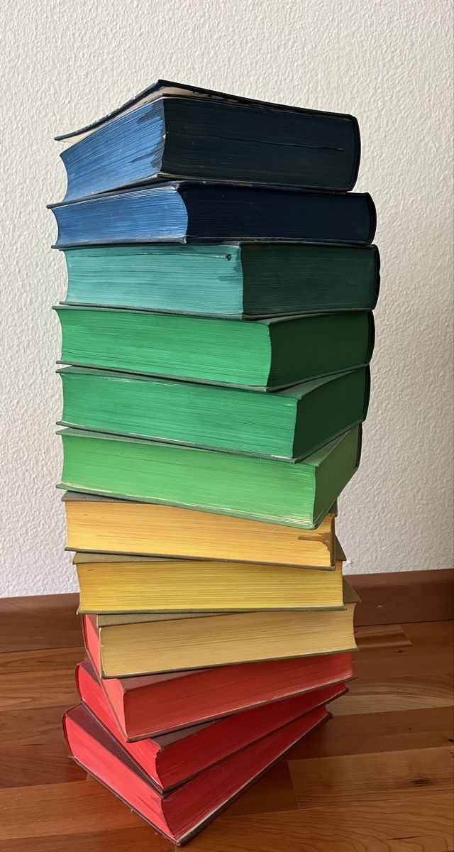 Tutte le decorazioni: Bücherstapel bemalt – Usato da Allschwil venduto da sar_9sy9 3