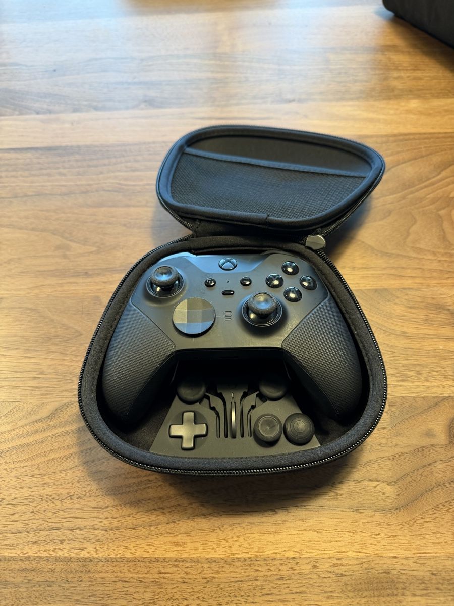 Steuerung: Xbox Elite Wireless Controller Series 2 inkl. Etui – Gebraucht aus Sarnen von KcinPf 3