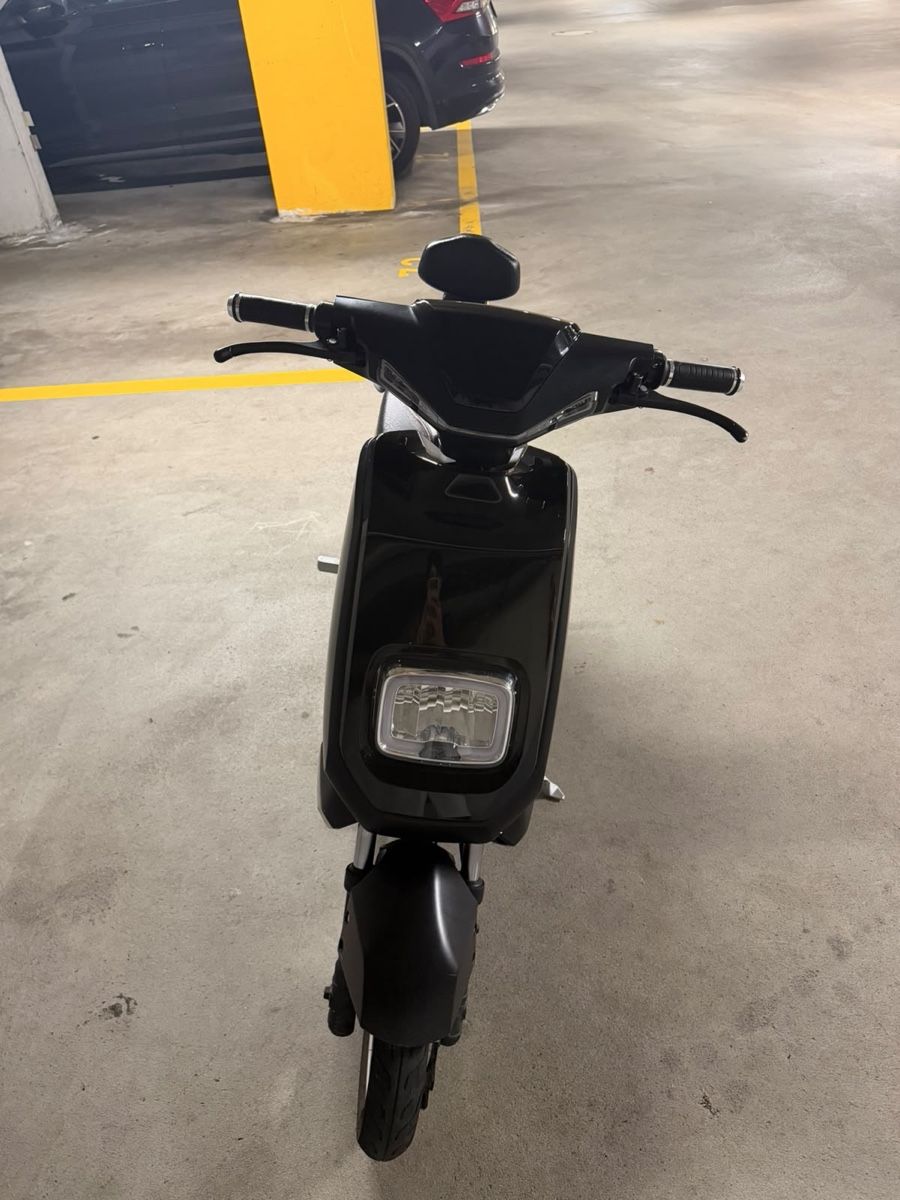 Vespino Scooters: E-Roller Vespino 7i – D'occasion à Rüti ZH par havana02