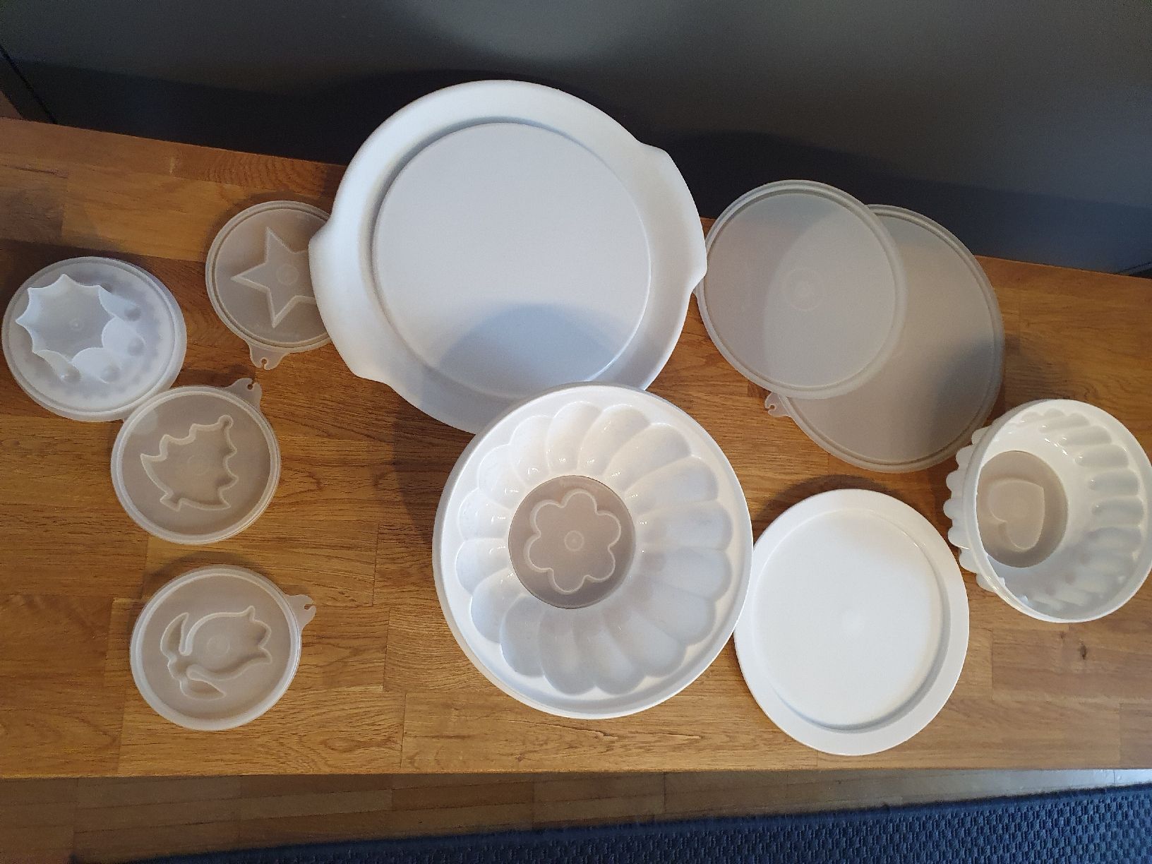 Tupperware Backformen: Tupperware Puddingform - Set , Top! – Gebraucht aus Laufenburg von megane1959 6