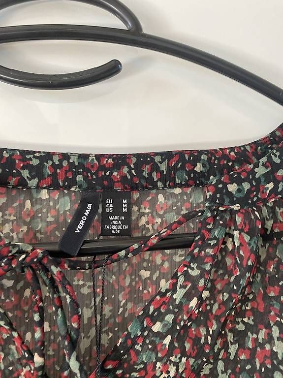 Vero Moda Vestiti: Neues Kleid Vero Moda Grösse M – Usato da Olten venduto da jen_5nsj 3