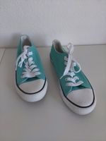 MINTFARBIGER STOFF TURNSCHUH GR. 38