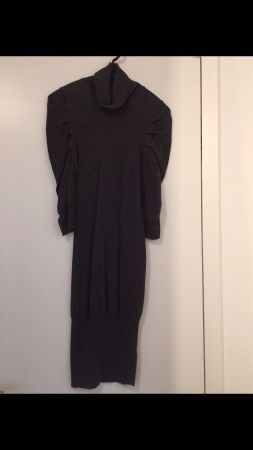 neues Kleid / langer Pullover von bebe