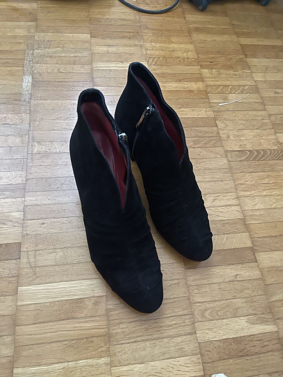 Chaussures femmes: Pas de Rouge Schuhe – D'occasion à Zürich par liz_l6f7 1