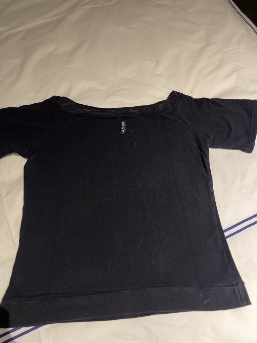 Blusen, T-Shirts & Tops: Deha black modern dance t-shirt – Gebraucht aus Rüschlikon von ant_5v7g 2