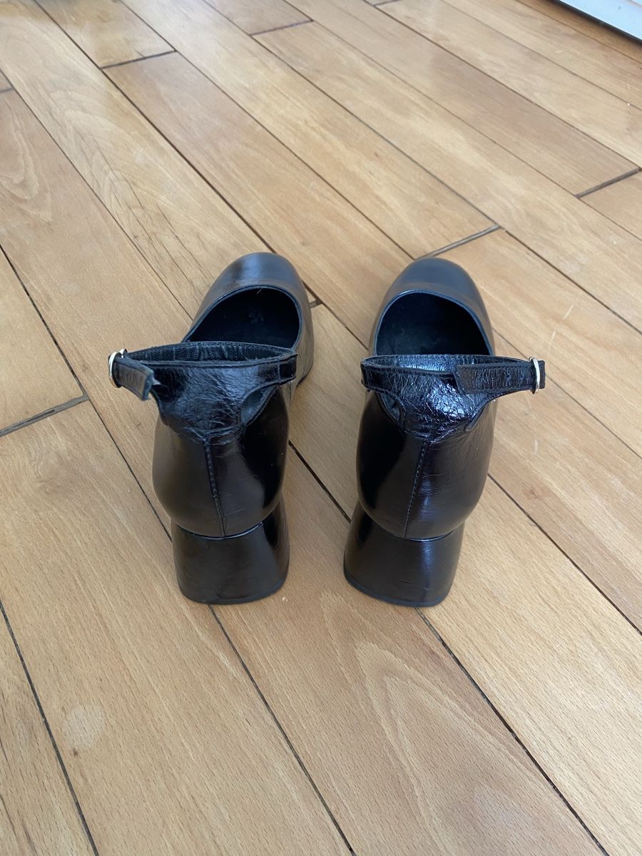 Scarpe da donna: Minelli Paris Pumps Schwarz Leder Gr. 38 – Nuovo e nell'imballaggio originale da Luzern venduto da nee_zjh6 3