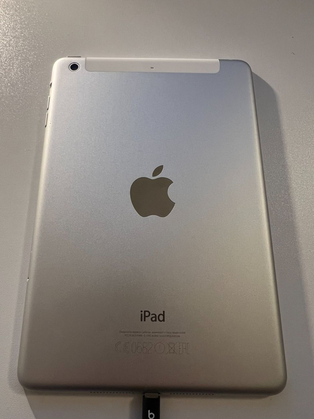 Apple Tablet PC: iPad Mini 2Gen, WiFi +Cellular 16GB – Usato da Bern venduto da buffalo-soldier 2