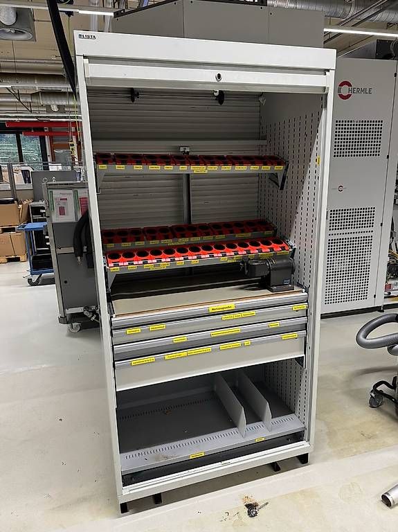 Armadi: Lista Schrank (Rolladenschrank) – Usato da Grüningen venduto da KTM93 3