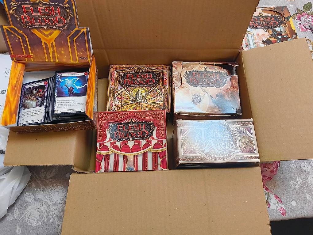 Flesh and Blood Cartes à collectionner: Flesh and Blood bulk cards – D'occasion à Dongio par S9A4M