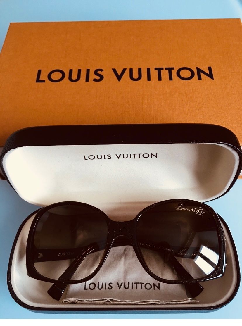 Louis Vuitton Occhiali & Lenti: Louis Vuitton occhiali da sole – Nuovo (secondo la descrizione) da Mendrisio venduto da SGR85 2