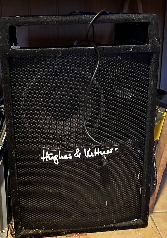 Casse acustiche: Haut Parleur Hughes & Kettner – Usato da Essertines-Yverdon venduto da Chibouki