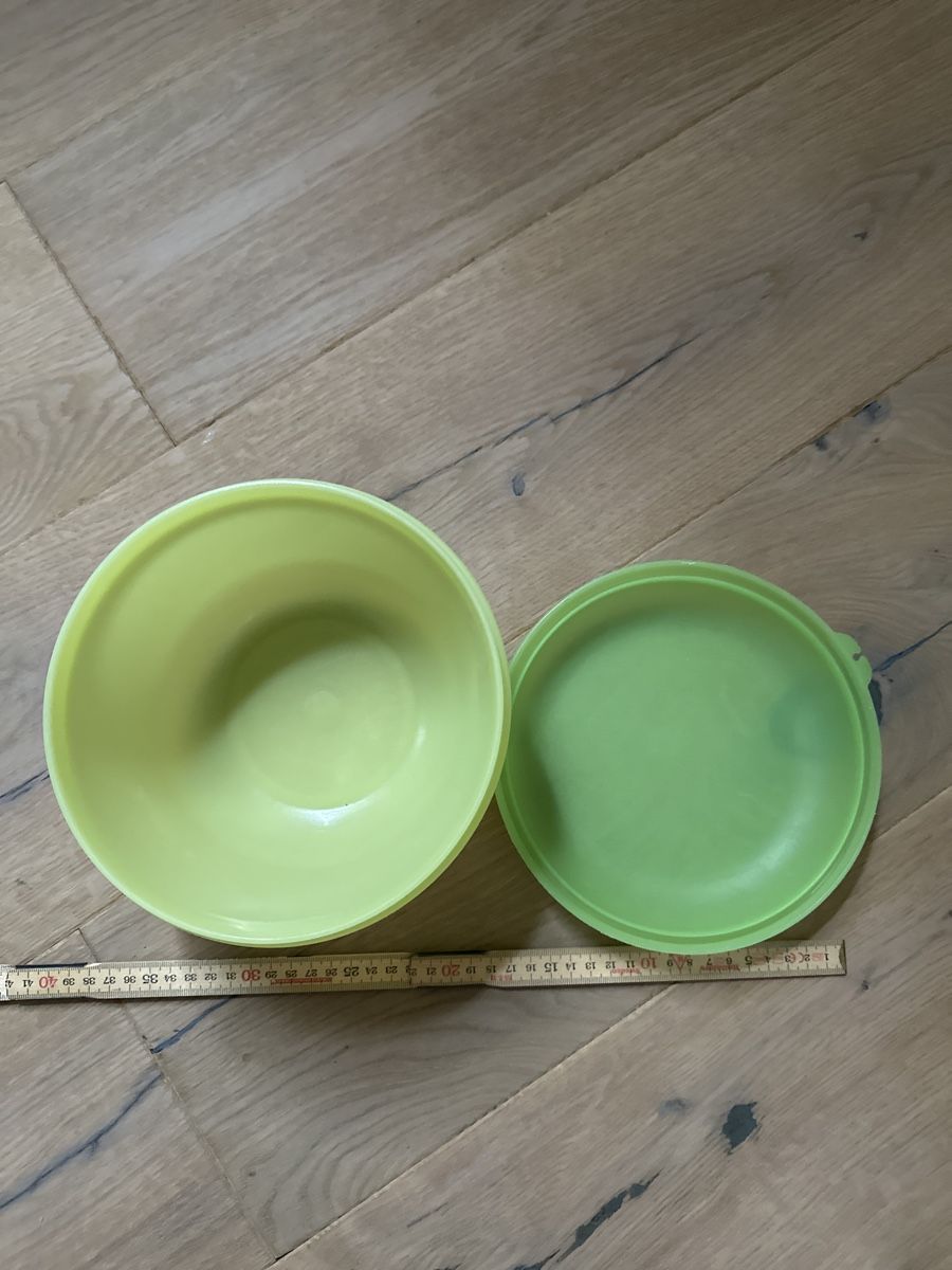 Ciotole: Tupperware Schüssel Grün mit Deckel – Usato da Herzogenbuchsee venduto da GyK87 1