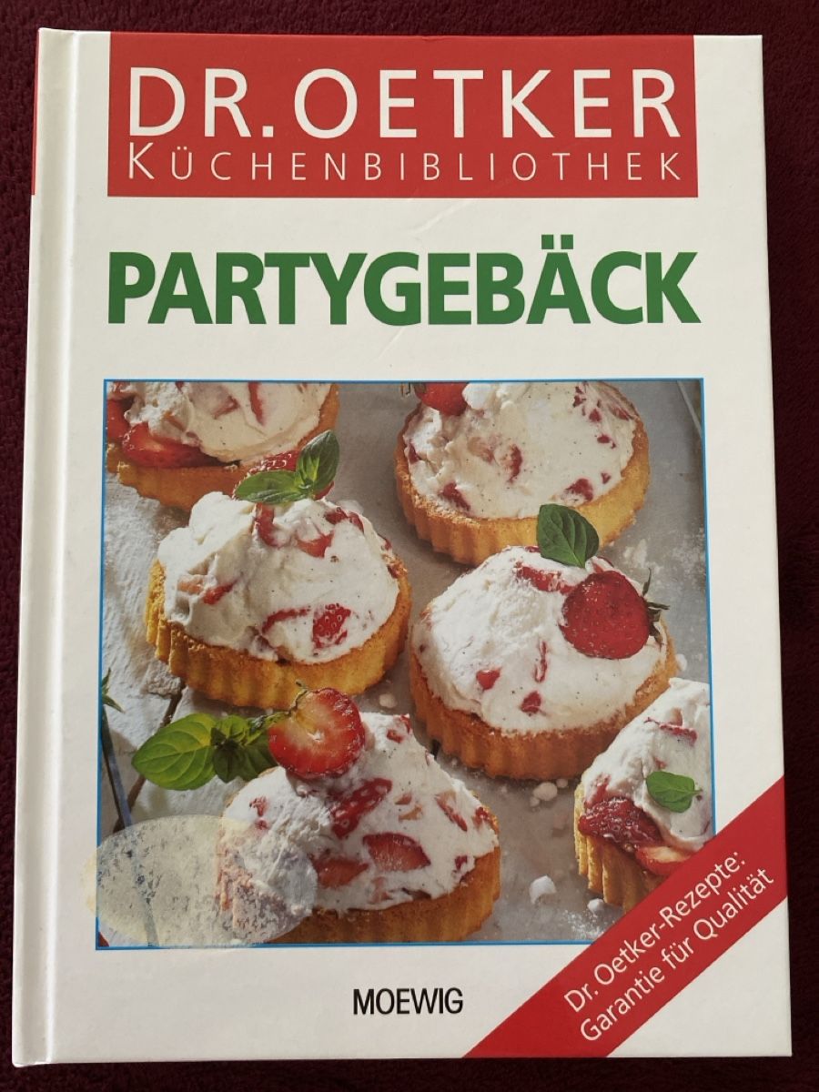 Livres: 5 Koch- & Backbücher quer Beet  – Neuf (Voir description) à Au ZH par jul_h26s 3