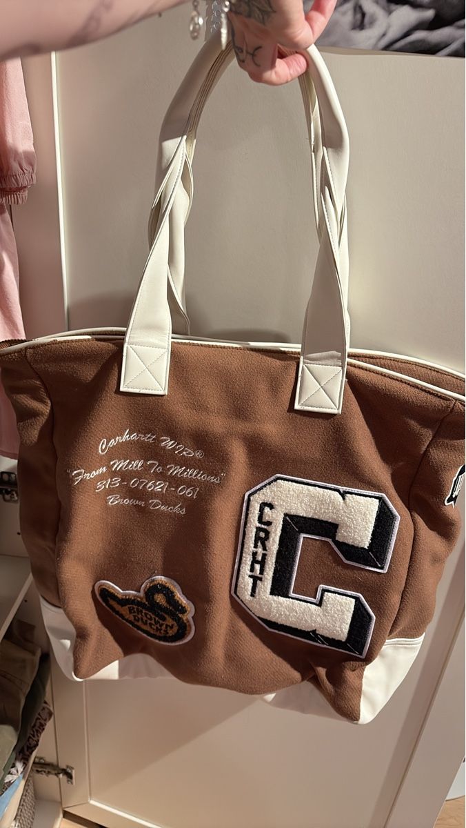 Carhartt Borse: Carhartt Tasche – Usato da Gipf-Oberfrick venduto da sid_h5fn