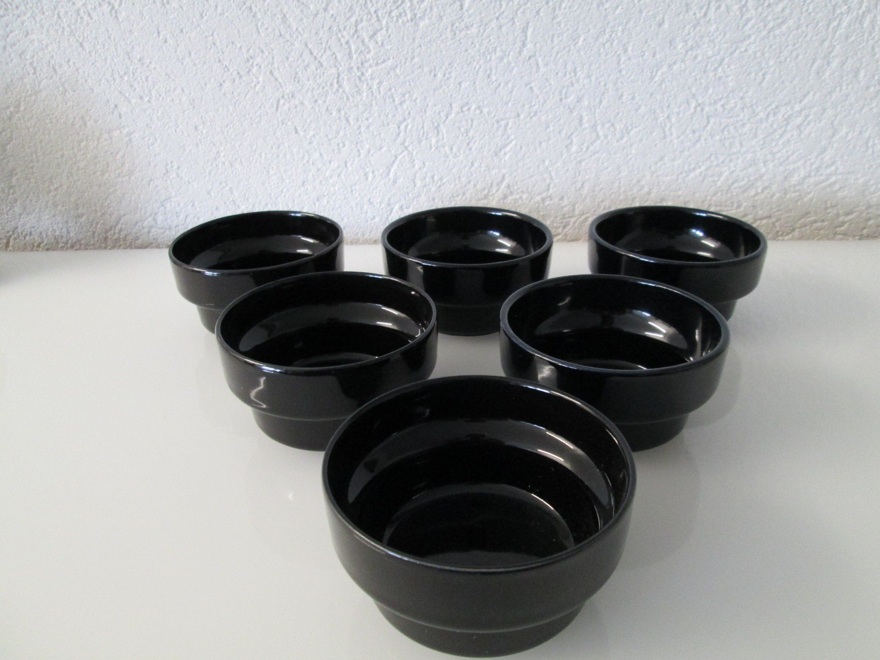 Set di piatti: 6 Set kleine Schälchen, schwarz – Usato da Movelier venduto da ddomenika