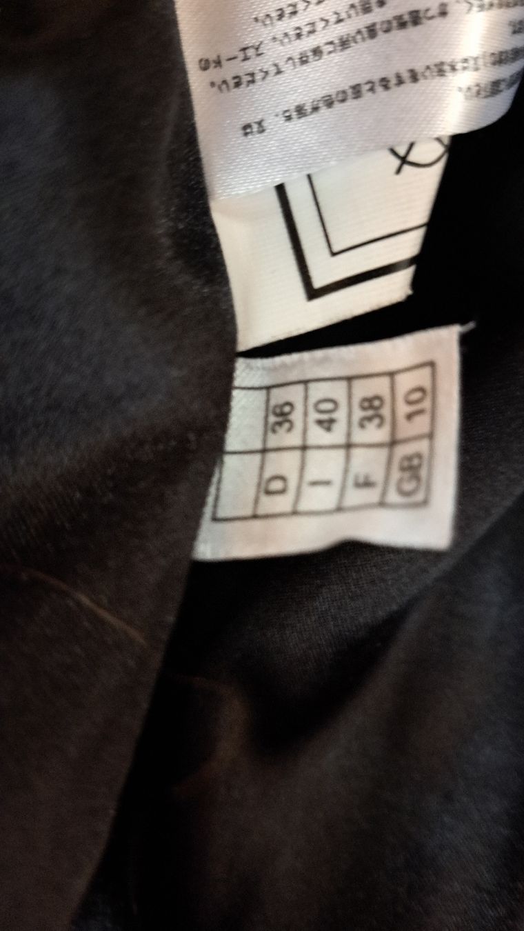 Giacche: Lederjacke Elegance Paris schwarz Grösse 36 eher 38 – Usato da Rechthalten venduto da Cnirvana 4