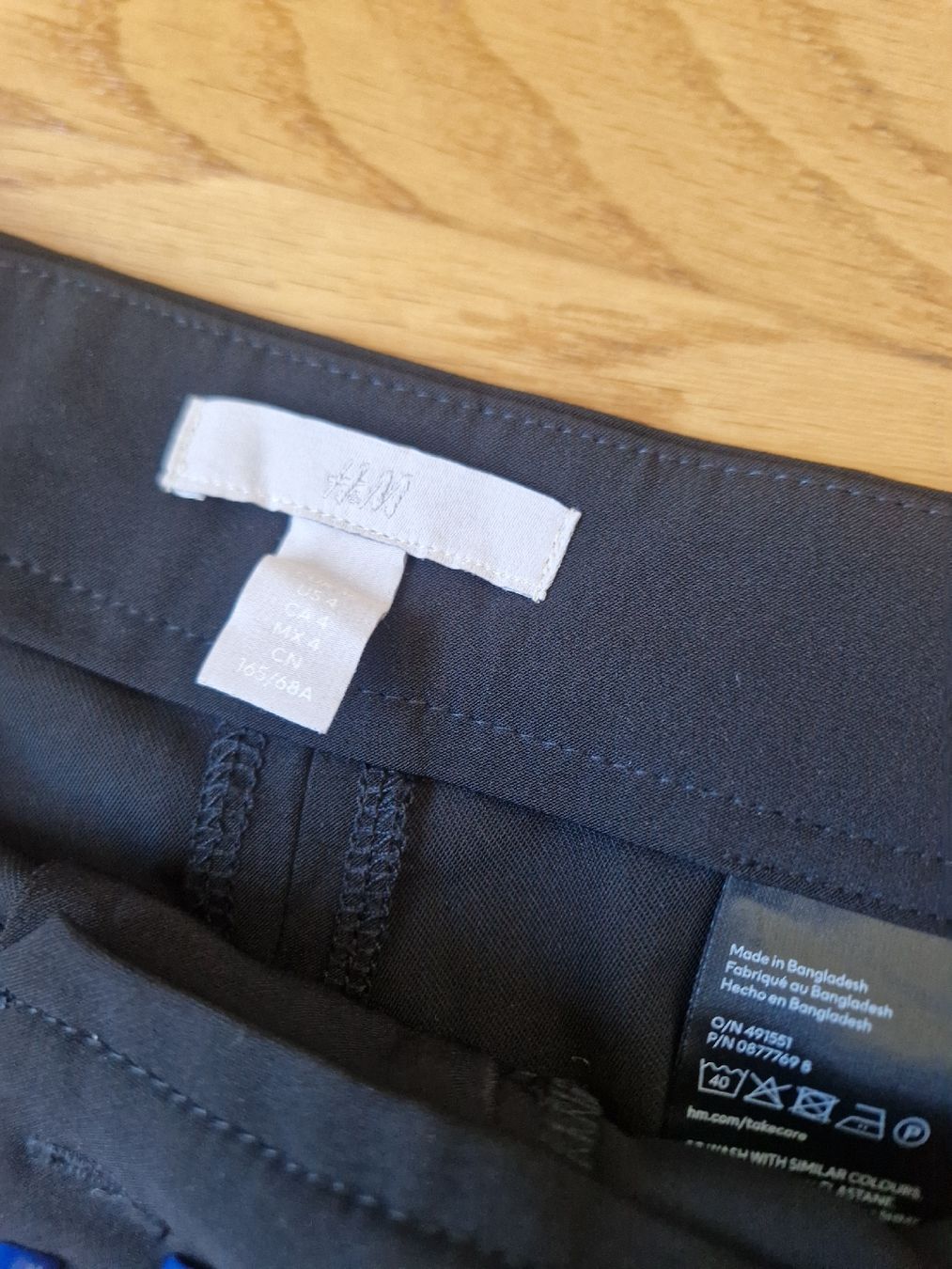 H&M Pantaloni: H&M, Stoffhose schwarz, Gr. S – Usato da Fislisbach venduto da mgr_yy8b 1