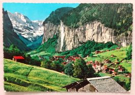 Lauterbrunnnen mit Staubbach