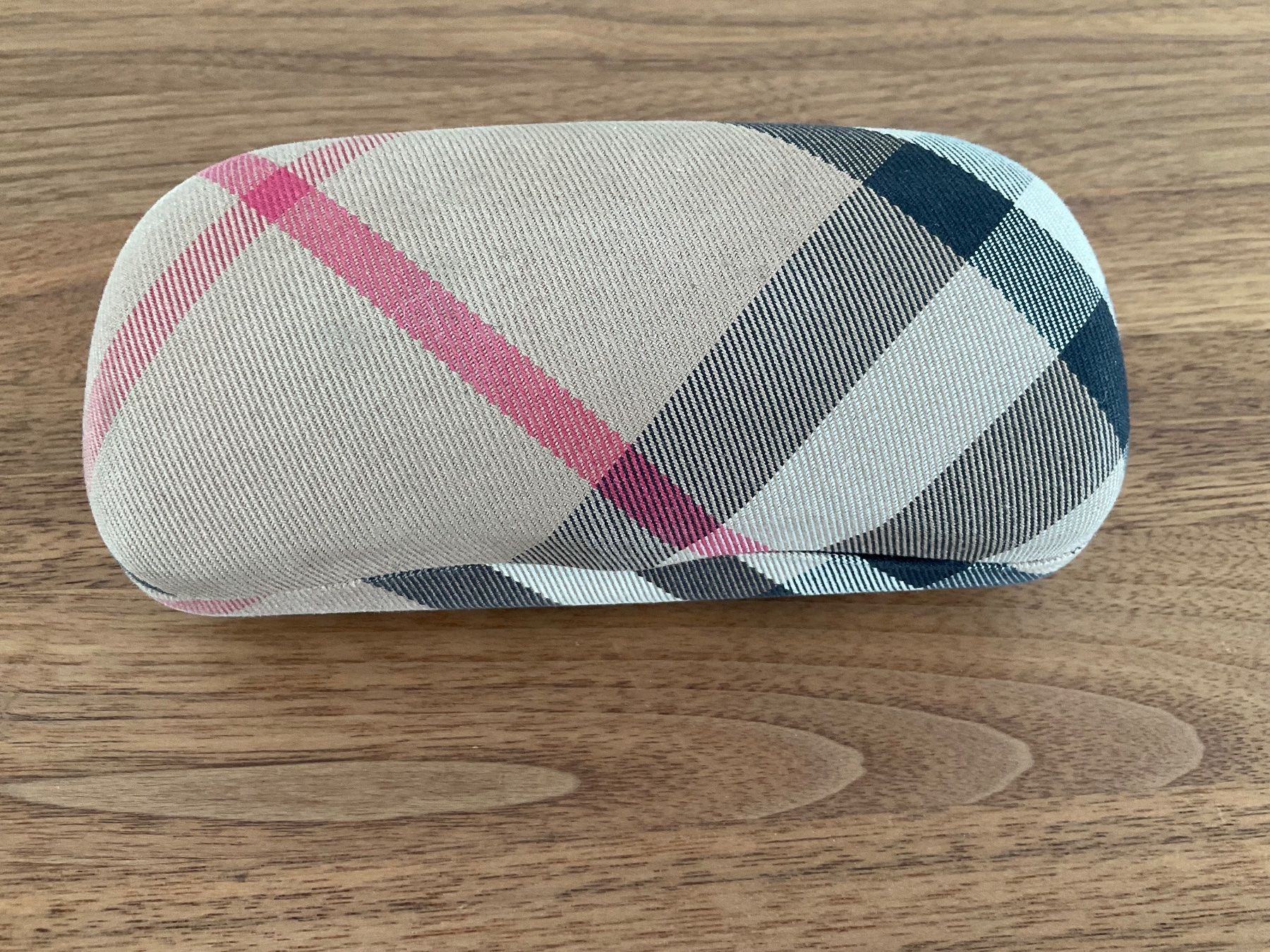 Burberry Occhiali & Lenti: Burberry Sonnenbrille – Usato da Wetzikon ZH venduto da coco8468 5
