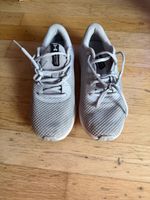 Under Armour Laufschuhe, Grau, Top Zustand!