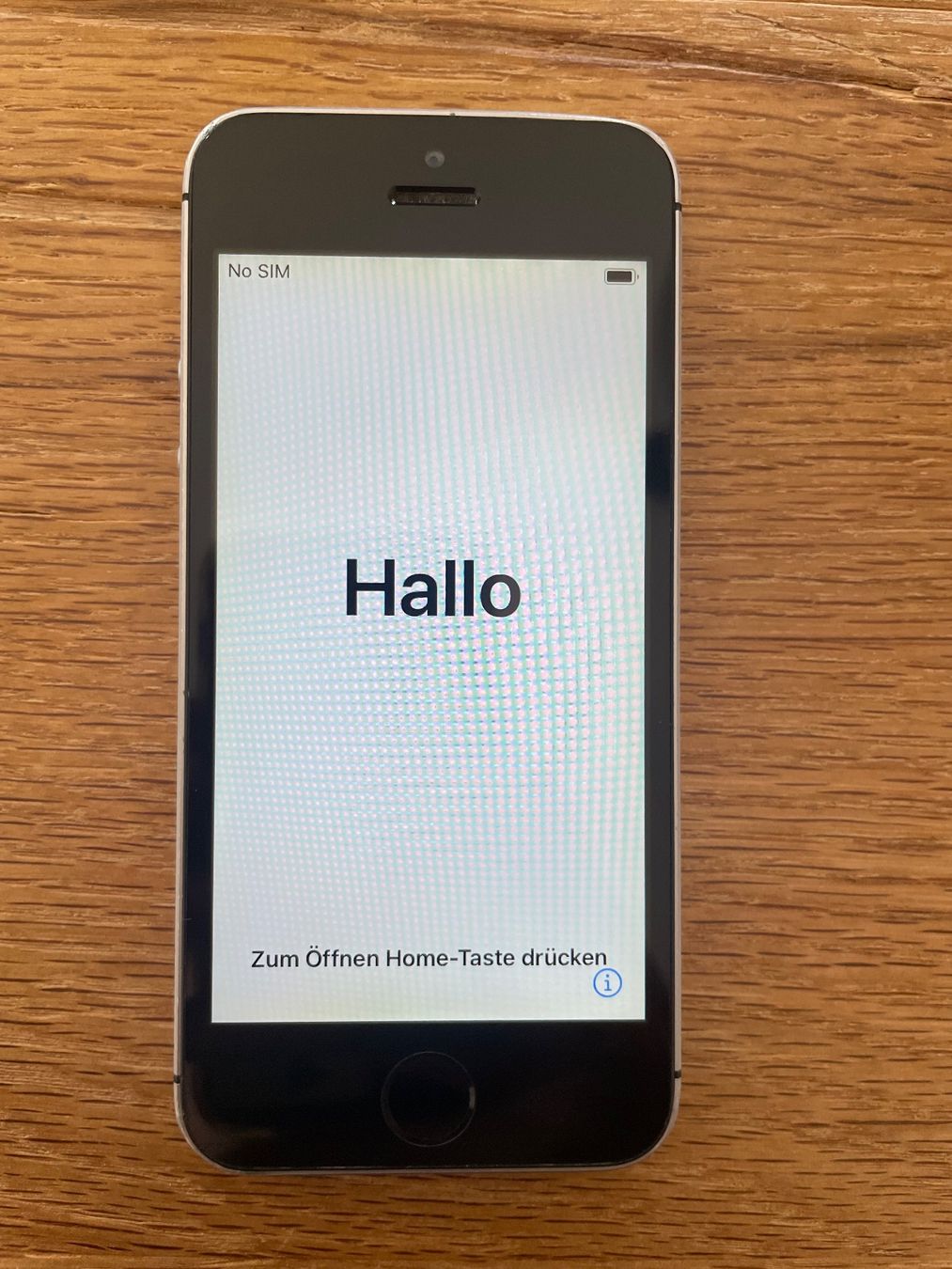 Apple Telefoni cellulari / Smartphones: iPhone SE, Space Gray, 32GB – Usato da Zürich venduto da P.S1 1