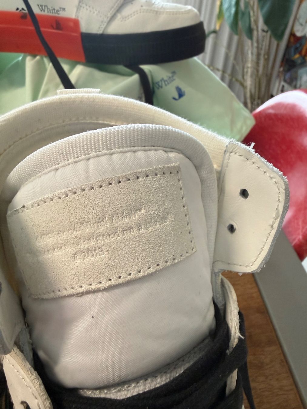 Off-White Scarpe da uomo: Virgil Abloh, Off White, Gr. 42 High Top Vulcanized Leather – Nuovo e nell'imballaggio originale da Oberentfelden venduto da Swissair72 6