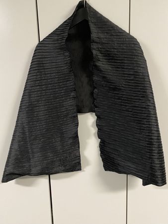 Grosser Designer Schal schwarz