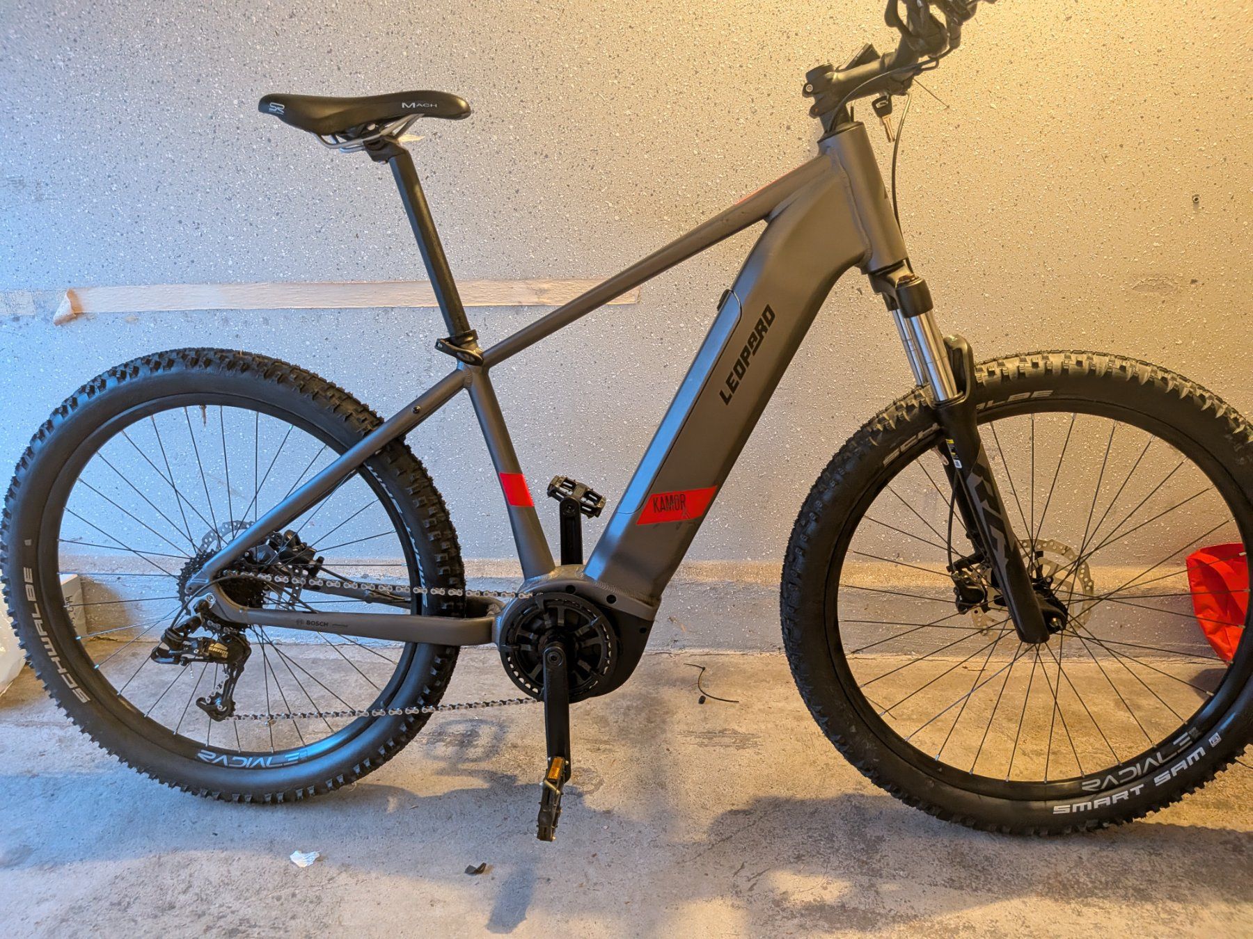 Leopard Biciclette: Leopard Kamor AP400 2.0 e-bike neu – Nuovo (secondo la descrizione) da Strengelbach venduto da tenyiedina