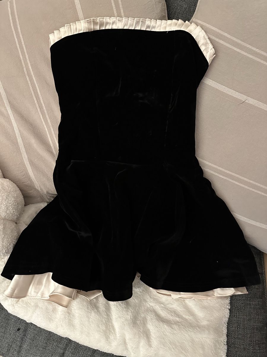 Vestiti: Robe velours – Nuovo (secondo la descrizione) da Lausanne venduto da Liinoa 1