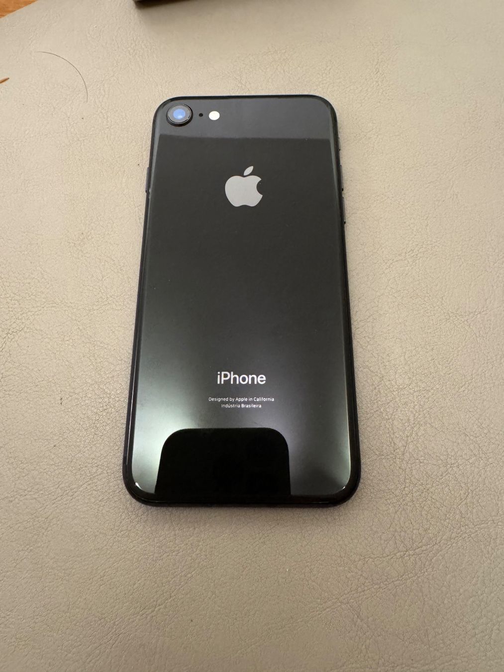 Apple Telefoni cellulari / Smartphones: iPhone 8 – Usato da Adliswil venduto da Busys 5