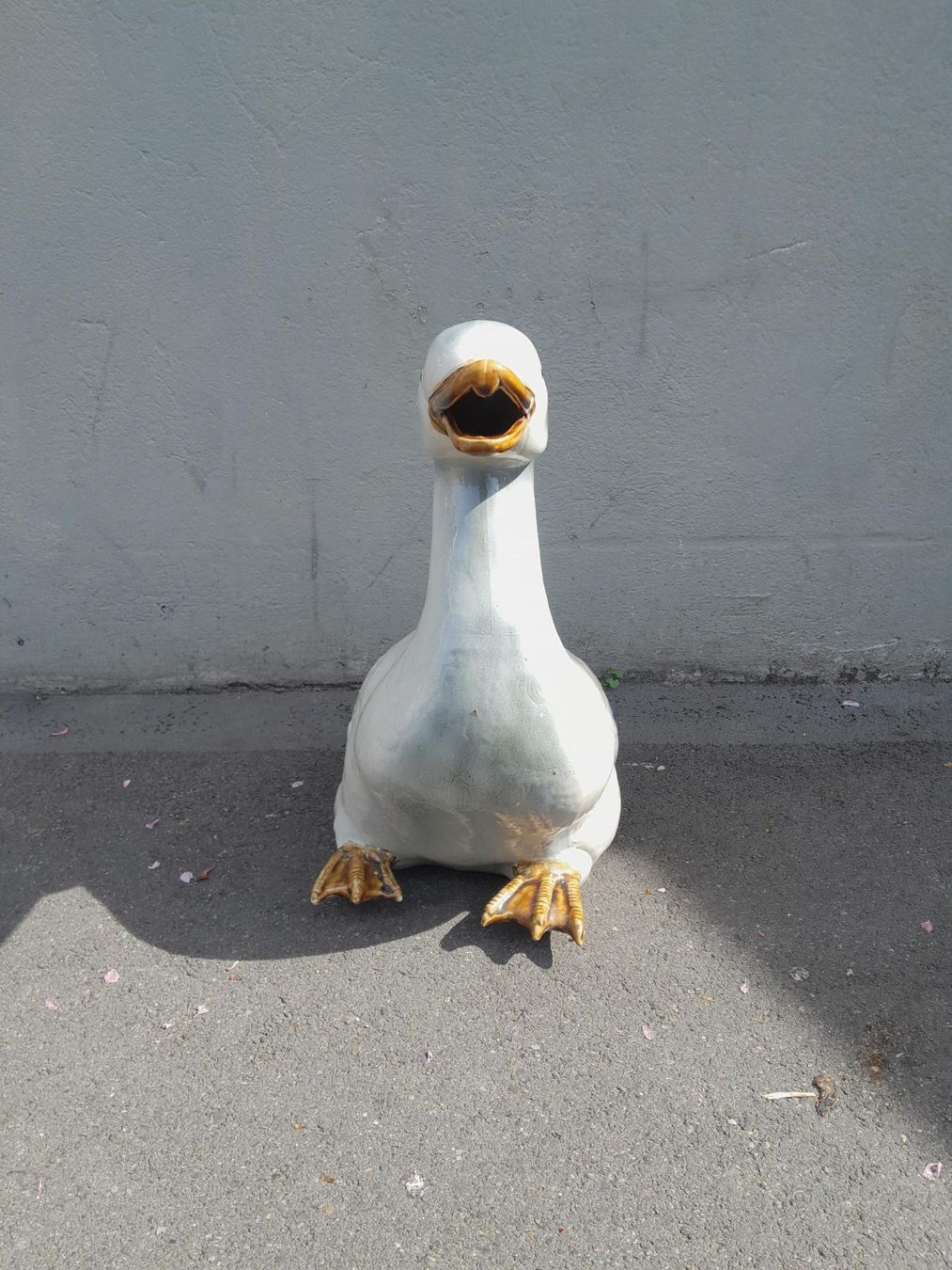Figuren: Grosse Vintage Gans / Ente / Gartenfigur / Keramik? – Gebraucht aus Männedorf von Bel-view 1