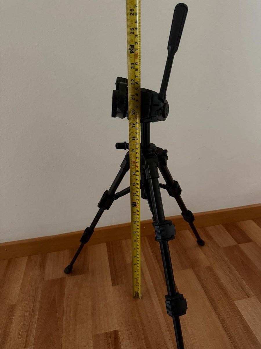 Treppiedi & Teste: Stativ – Usato da Mönchaltorf venduto da gol_pg75 1