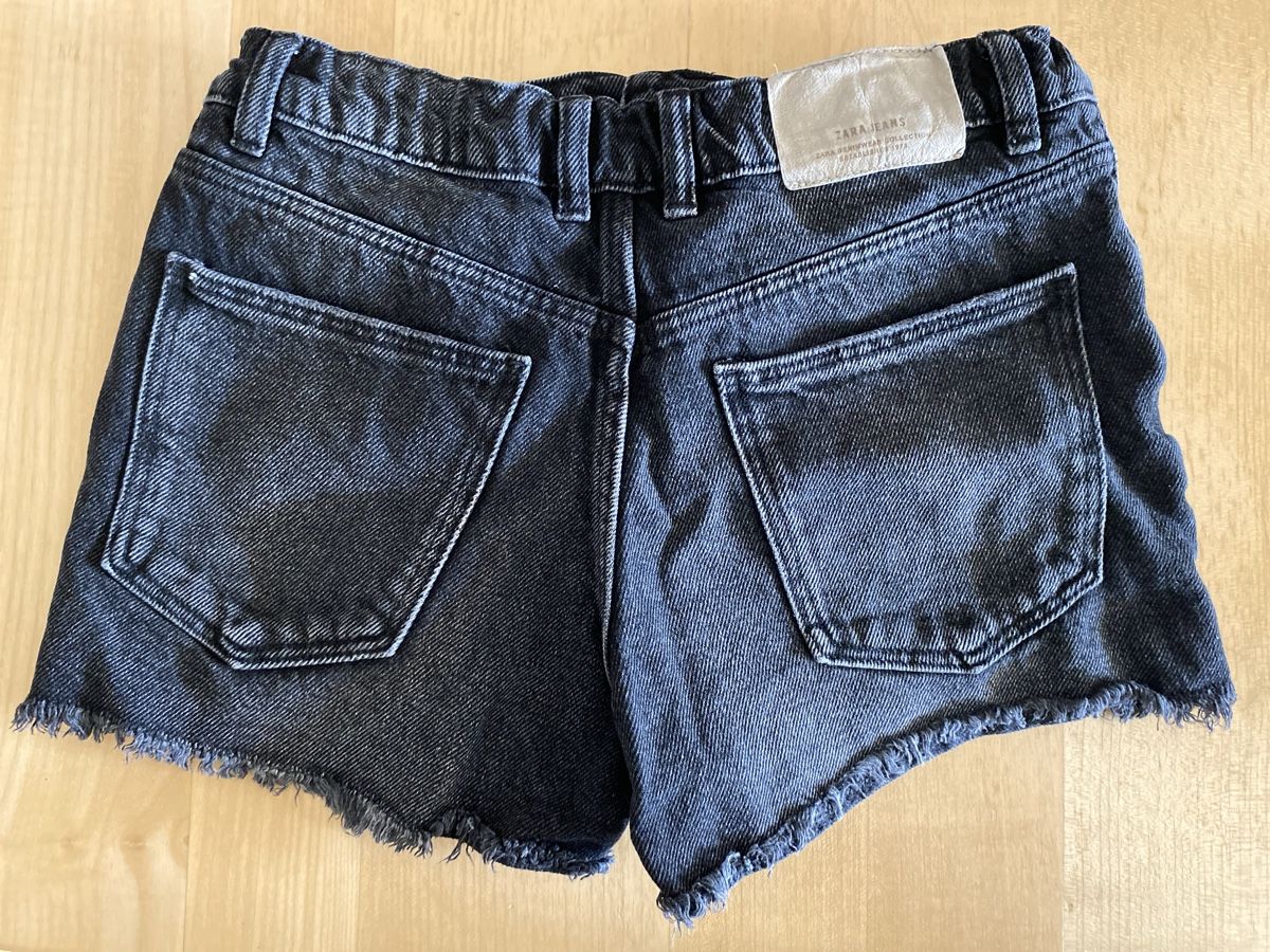 Zara Pantaloni: Kurze Jeans Mädchen Gr. 164 – Usato da Illnau venduto da Dodo115 2