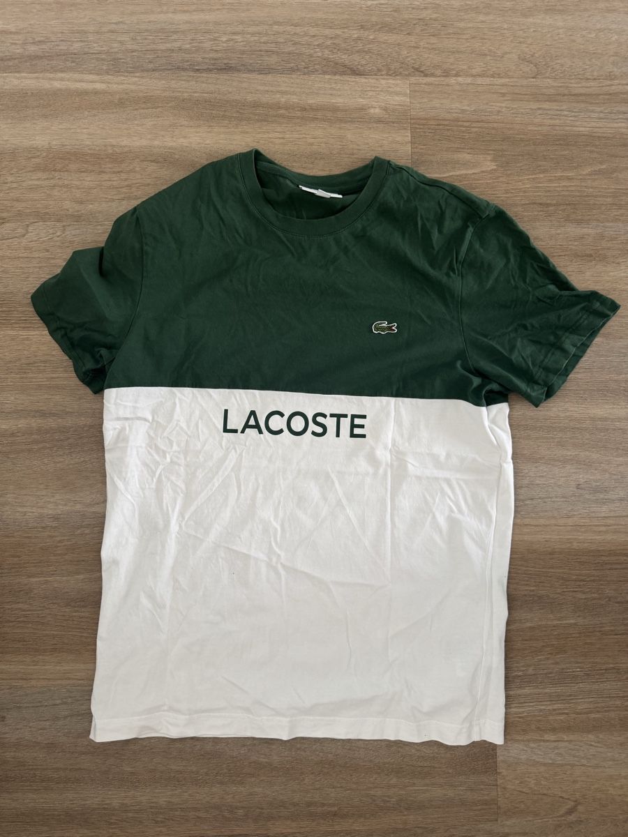 Lacoste T-shirt: Lacoste t shirt – Nuovo (secondo la descrizione) da Sierre venduto da jen_w8vt