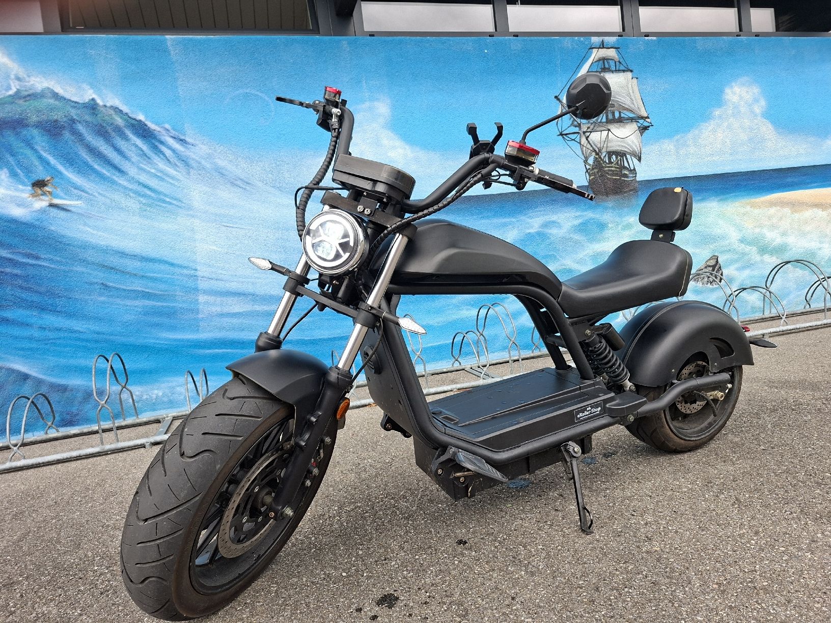 Veicoli elettrici: Ghostbiker Chopper E-Roller - Sommerangebot! Top Zustand! – Usato da Ostermundigen venduto da Ismett
