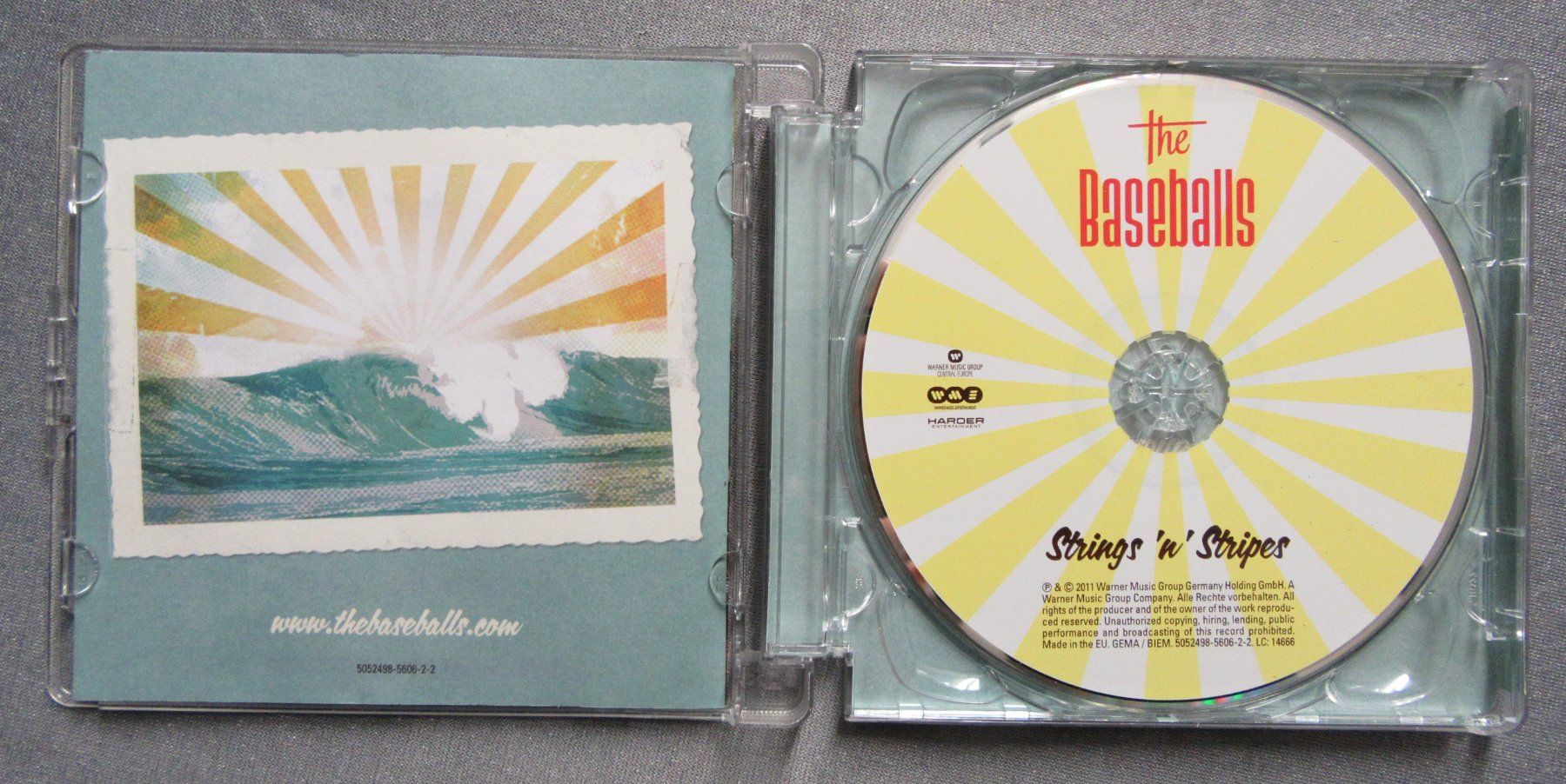 CD: The Baseballs - Strings 'n' Stripes - CD ab CHF 1.00 – Usato da Auenstein venduto da Padabimbim 2