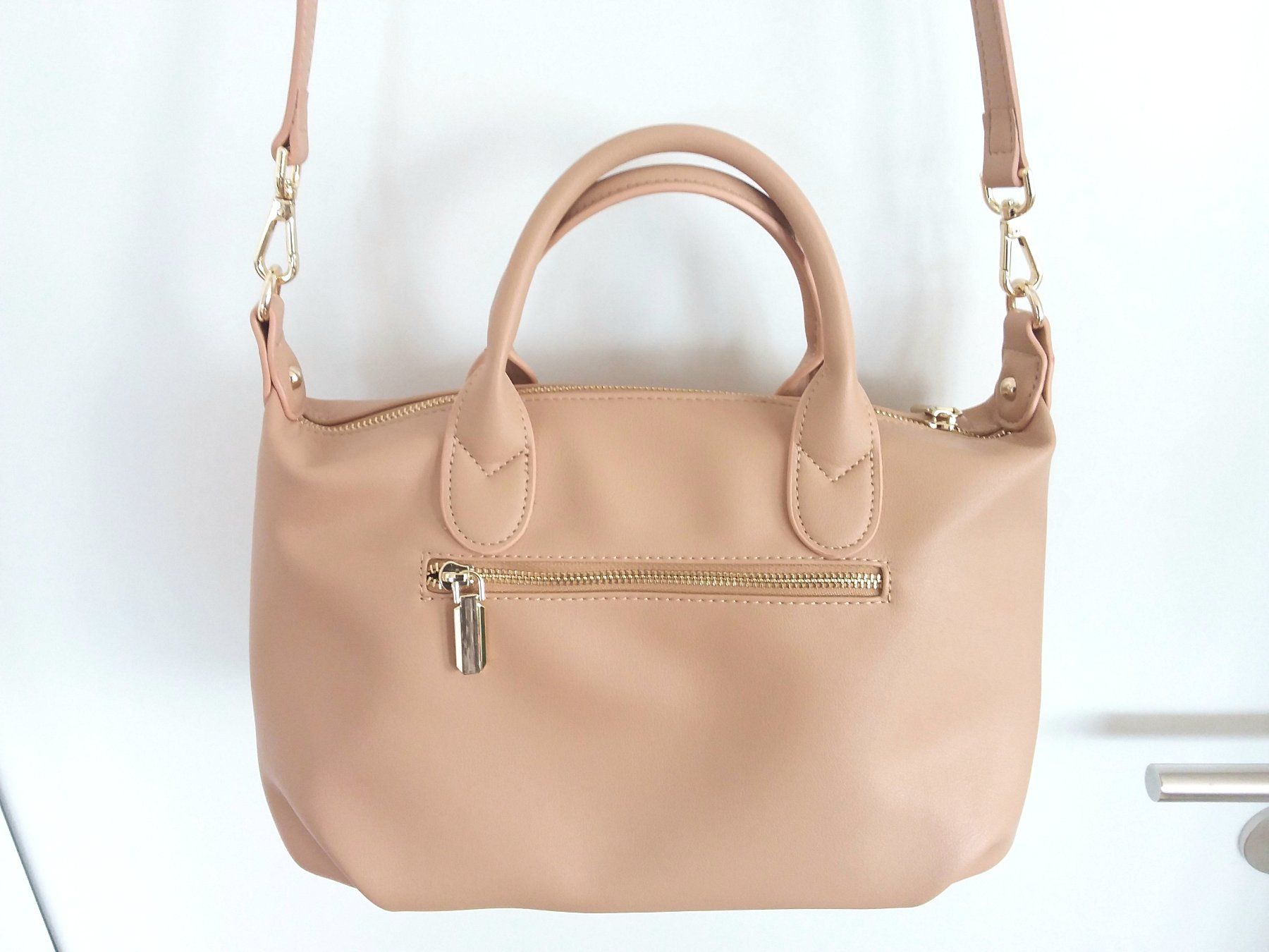 Borse da donna: NEUE Elegante Umhängetasche, beige – Nuovo e nell'imballaggio originale da Uitikon Waldegg venduto da Risibisi7 1