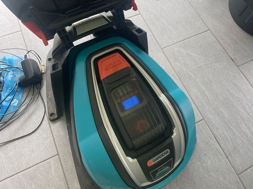 GARDENA Mähroboter R70Li mit Garage Kaufen auf Ricardo