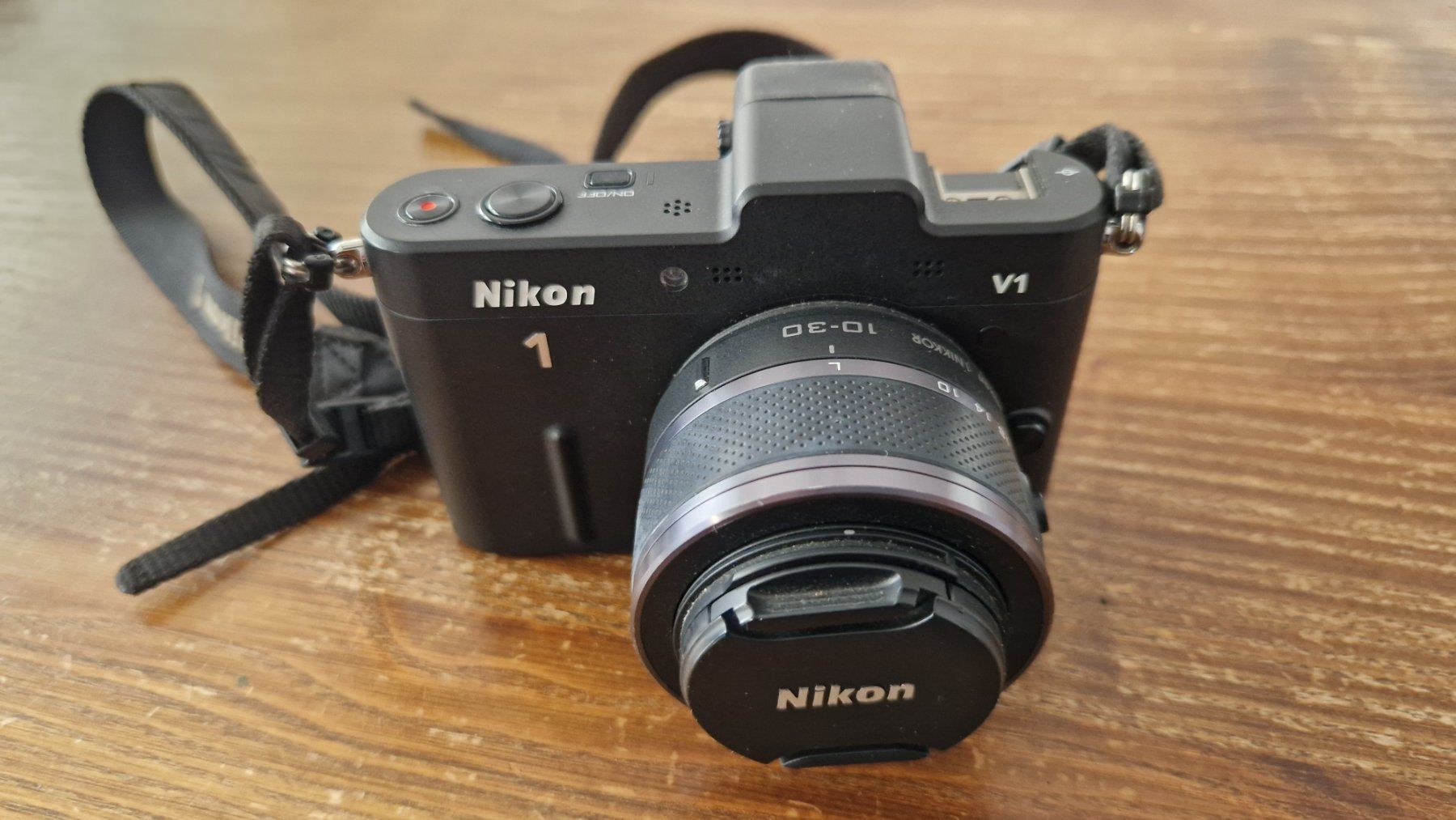Nikon Kamera: Nikon mit Zubehör – Gebraucht aus Gerzensee von Hansjrg8143
