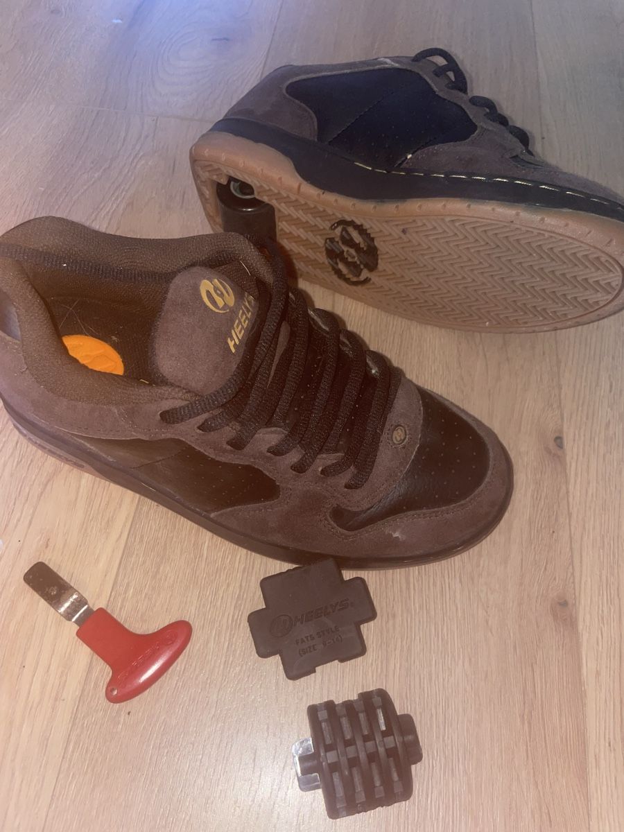Inline-Skating & Rollschuhe: Original "Heelys" Grösse 42 (1x gefahren) – Gebraucht aus Günsberg von MorningEgg22 4