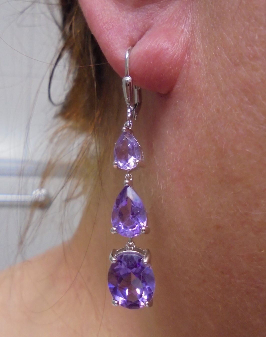 Orecchini pendenti & Orecchini a lobo: Echtschmuck: Amethyst-Silberohrringe – Nuovo (secondo la descrizione) da Zuchwil venduto da maumauchi