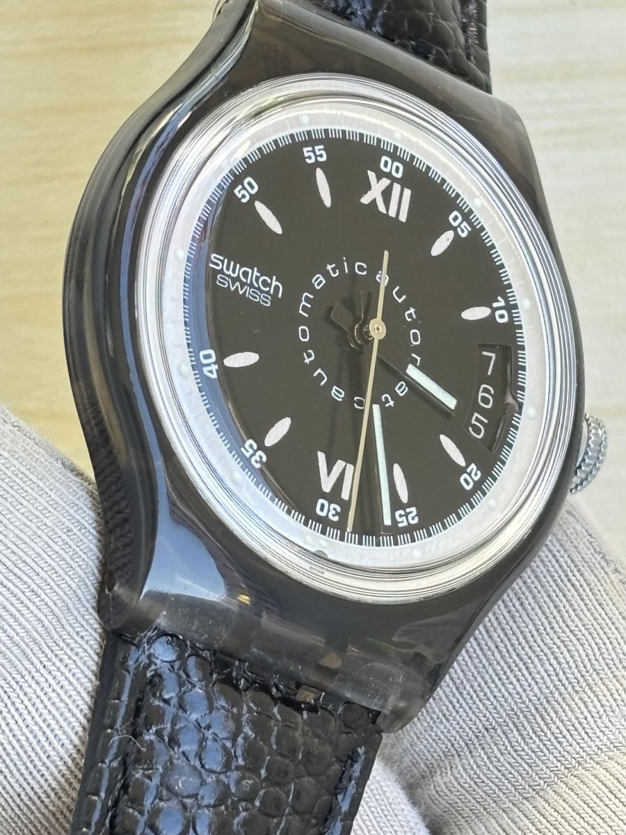 Swatch Montres: Swatch Automatic Uhr schwarz mit Box  – D'occasion à Grenchen par chththl 6
