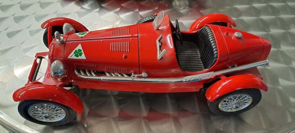 Phare Avant Gauche Miniature 1/18 – Alfa Romeo 2300 Monza 1934 – Burago (Occasion)