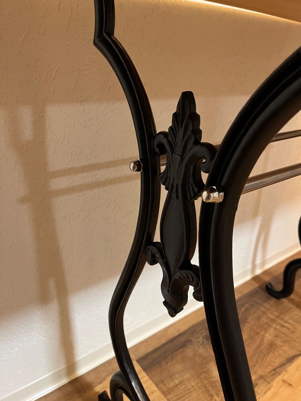 Tische: Tisch Beistelltisch Schreibtisch – Gebraucht aus Balsthal von Benouk99 4