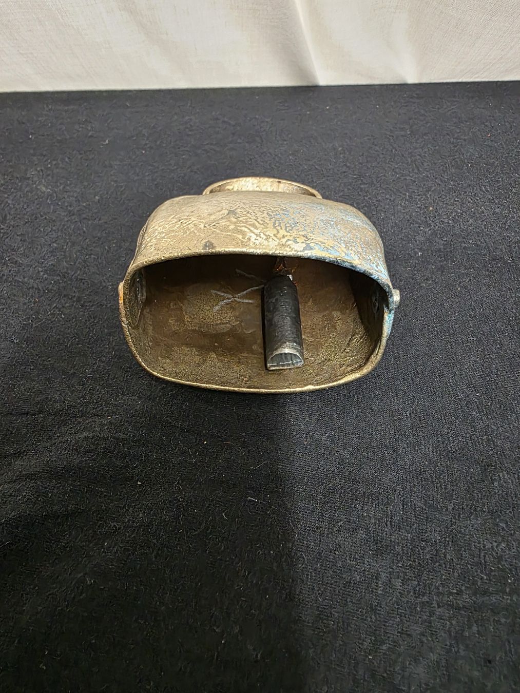 Glocken & Treicheln: glocke alt Messing mit Klöppel  – Gebraucht aus Wolfertswil von Antiko 4