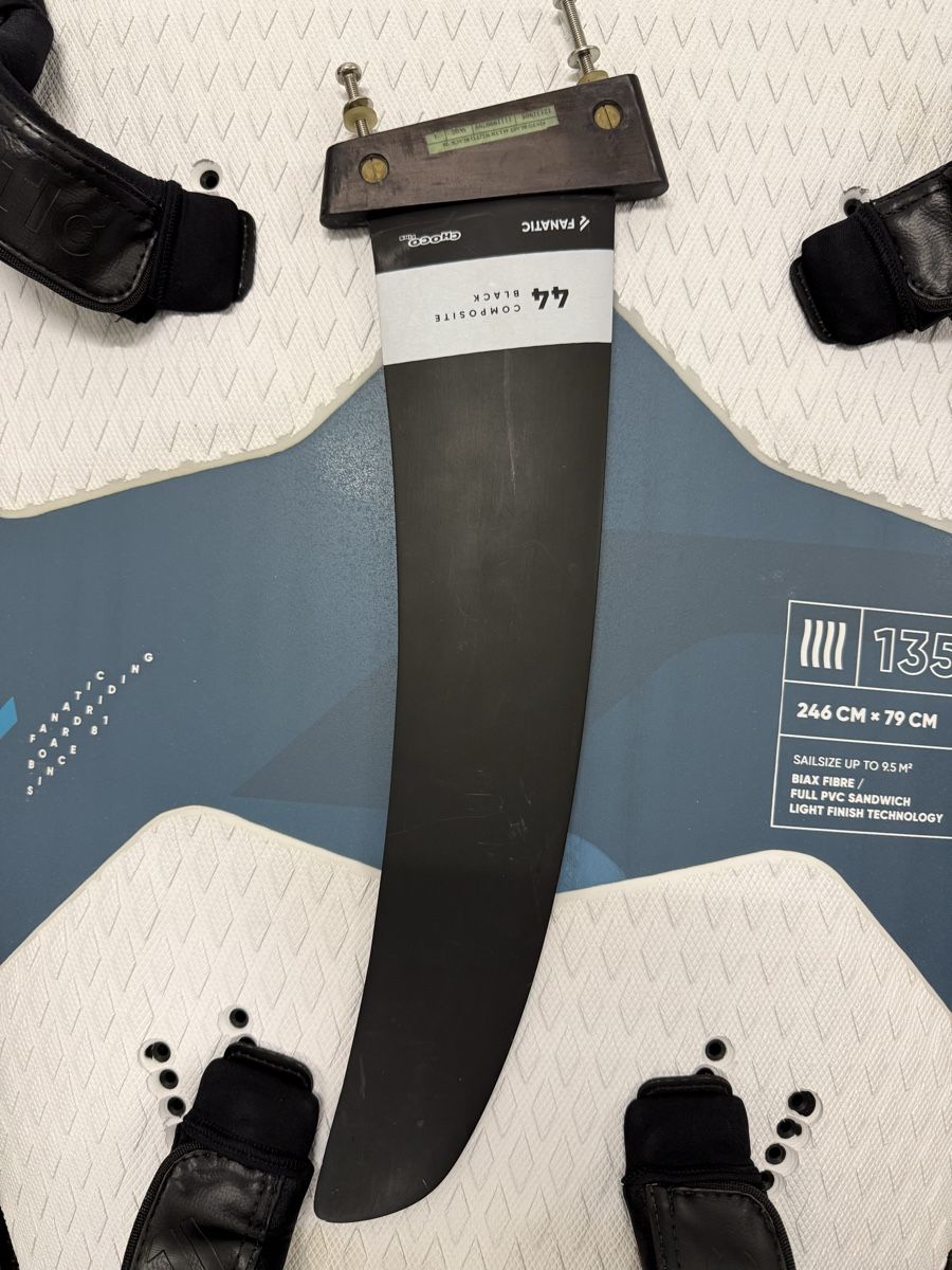 Tavole da surf e di nuoto: Fanatic Gecko Foil LTD 135 Liter – Usato da Eglisau venduto da Mr_Dinero 2