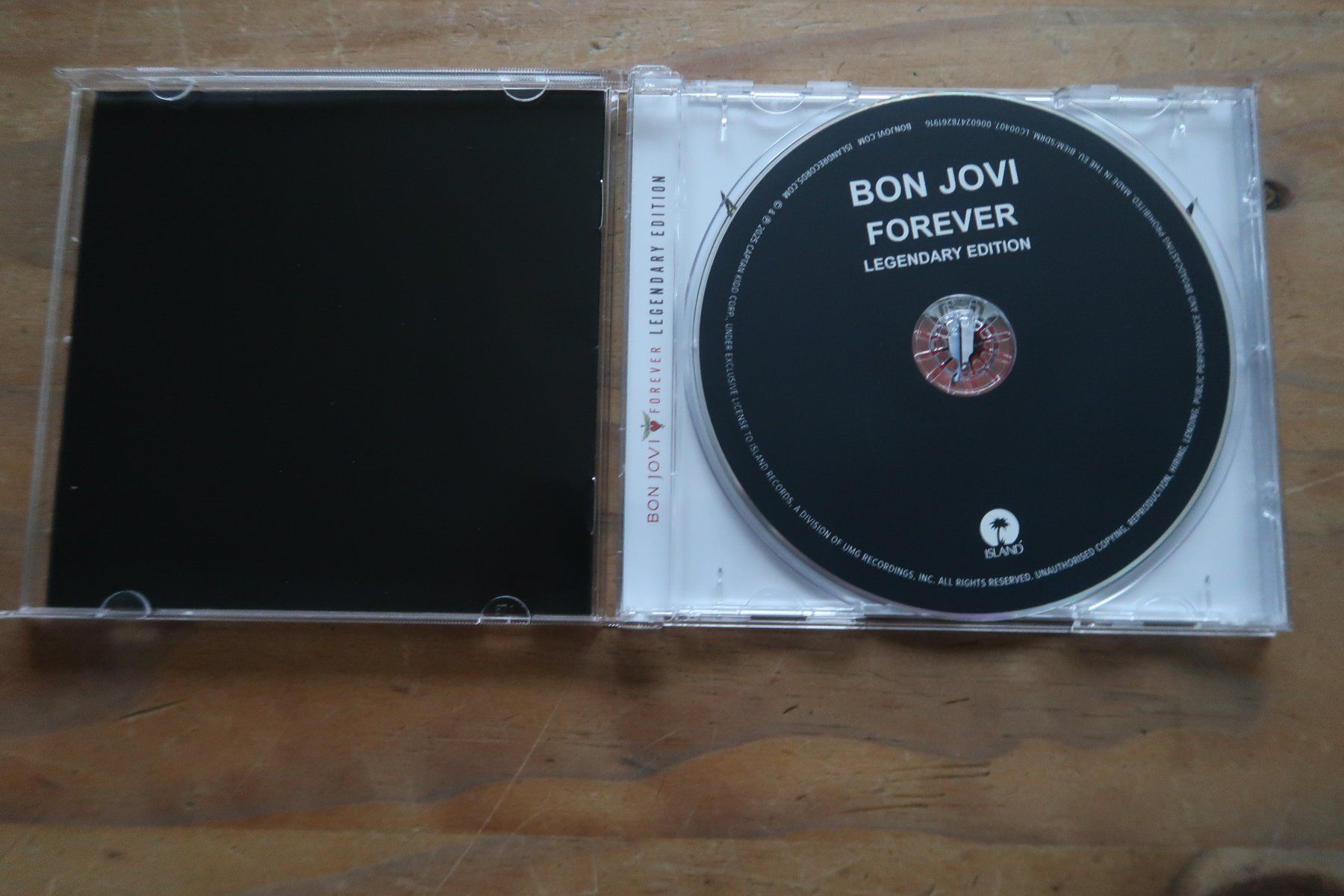 CD: BON JOVI - FOREVER LEGENDARY EDITON - DUETTS - CD – Usato da Basel venduto da Patiscat 3