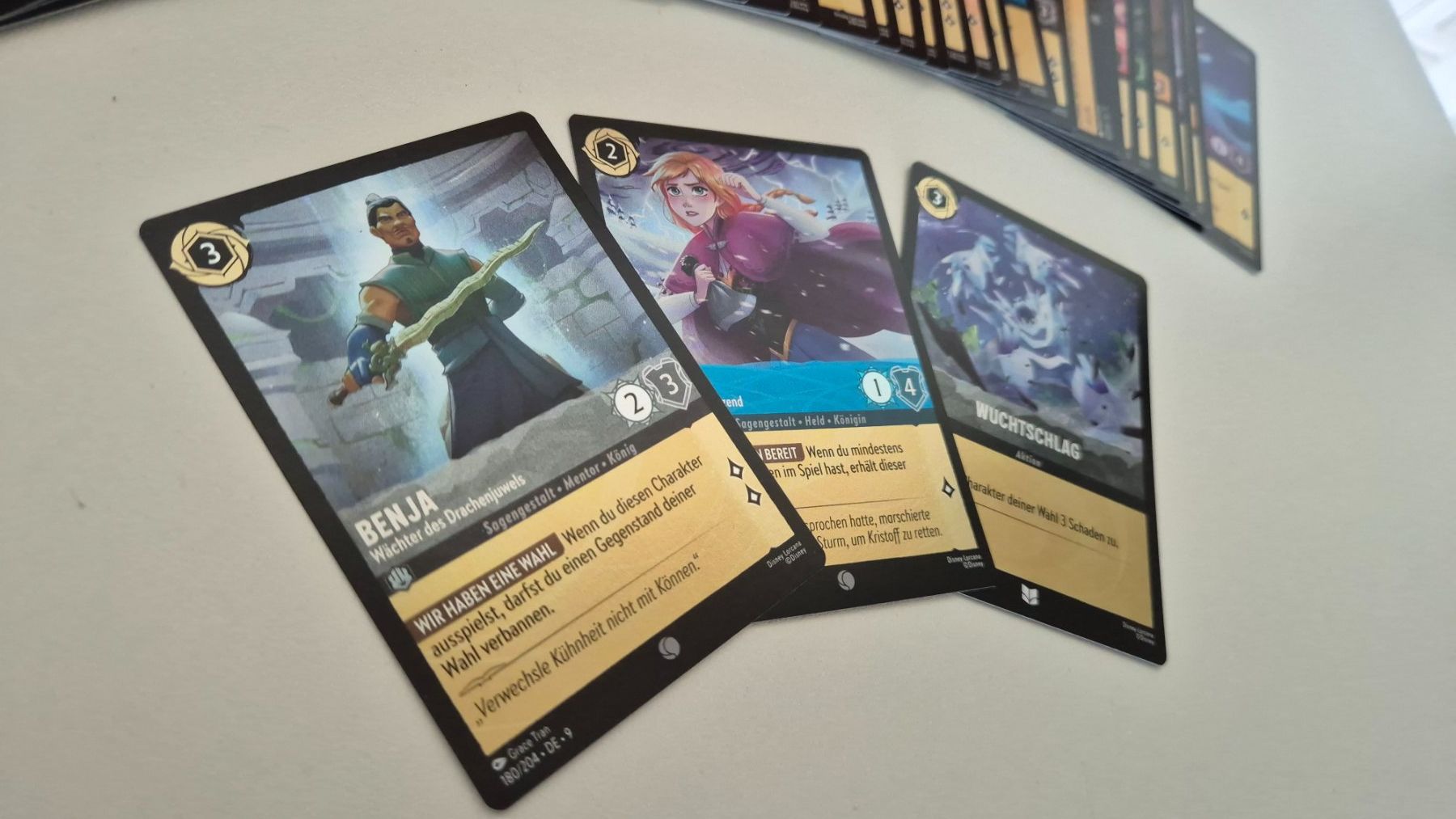 Disney Carte collezionabili: Disney Lorcana Game Der Einstieg + Mythen Bundle + Kartenset – Nuovo (secondo la descrizione) da Bassersdorf venduto da retrolab 1