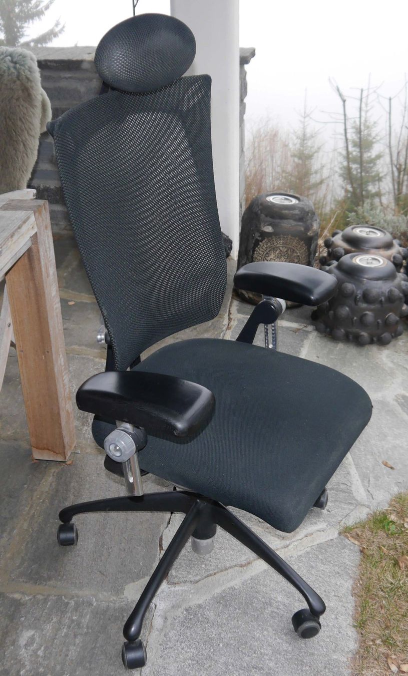 Vitra Sedie: Vitra Ypsilon (teildefekt), Stoff – Difettoso da Riein venduto da Trolleytroll 6